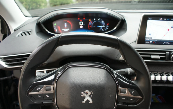 Peugeot 5008 cena 79500 przebieg: 197000, rok produkcji 2017 z Stryków małe 352